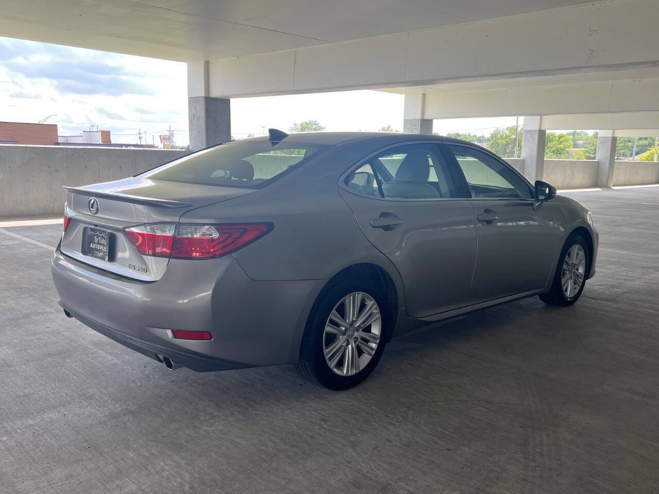 Used 2015 Lexus ES 350 w/ Premium Package FWD image 20