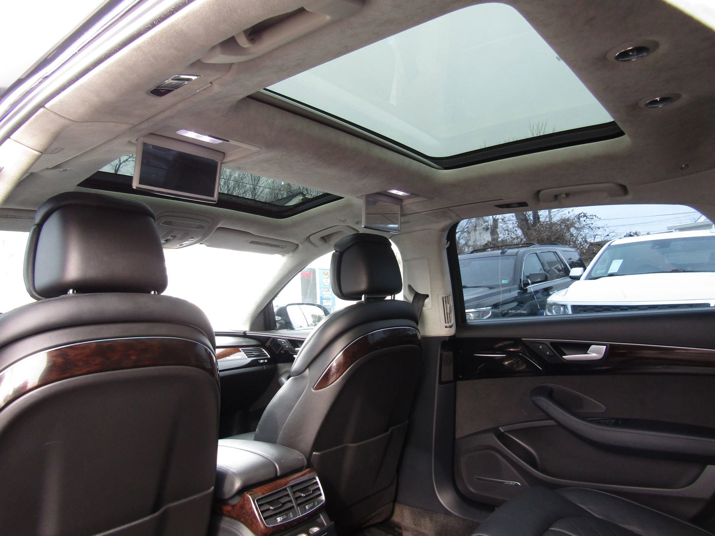 Used 2015 Audi A8 L 4.0T w/ Premium Package AWD/4WD image 22