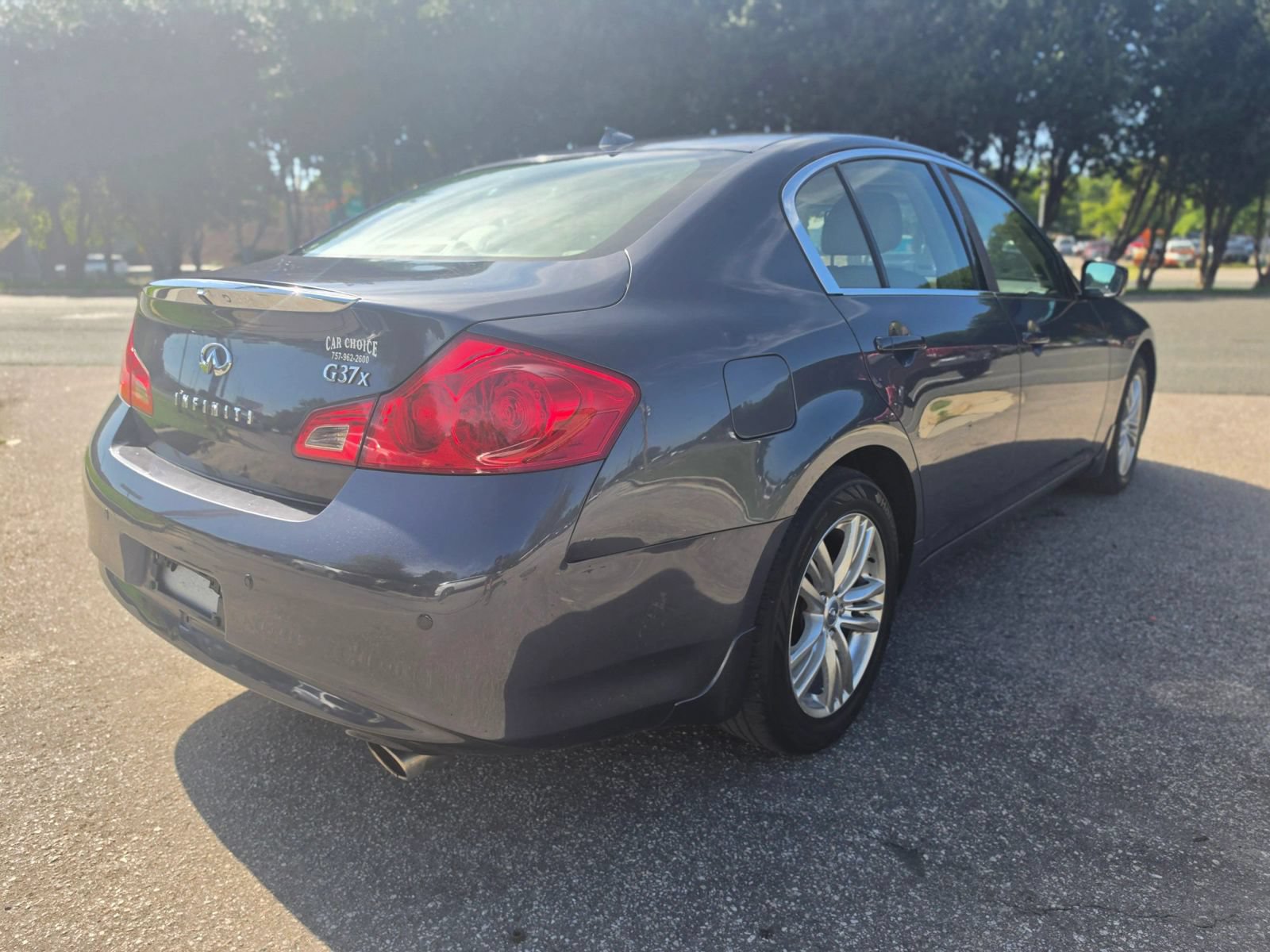 Used 2011 INFINITI G37 x Sedan w/ Premium Pkg AWD/4WD image 6