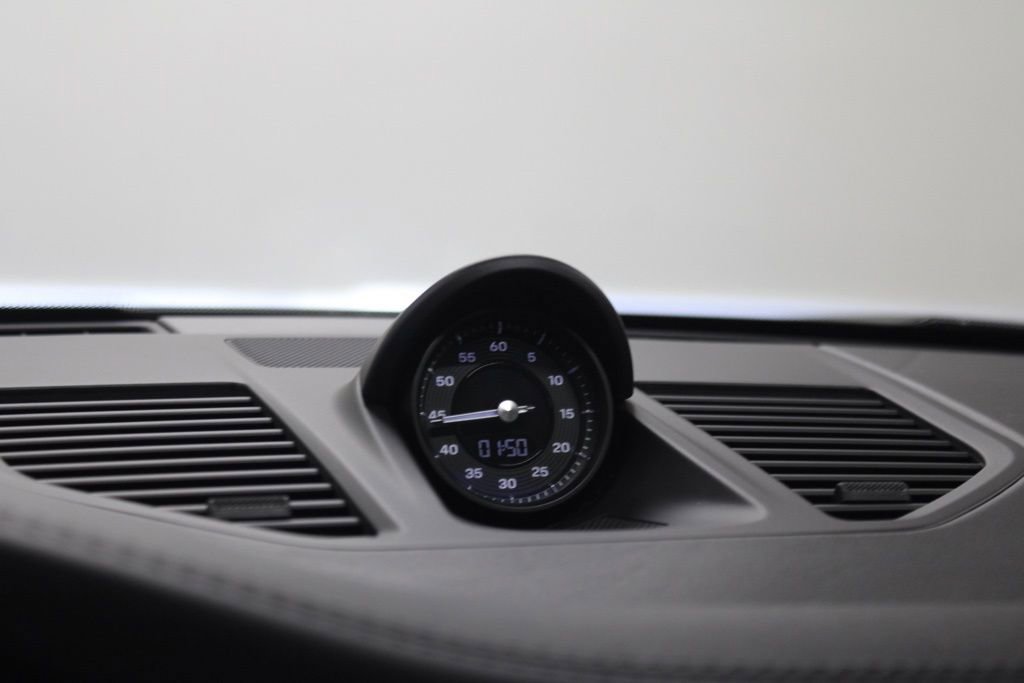 Certified 2024 Porsche 911 Carrera RWD image 27