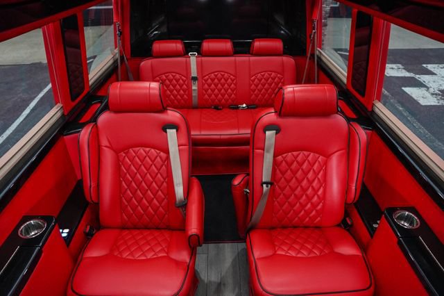 Used 2016 Mercedes-Benz Sprinter 2500 image 11