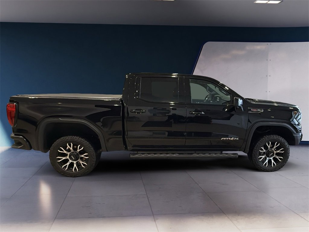 Used 2024 GMC Sierra 1500 AT4X image 8