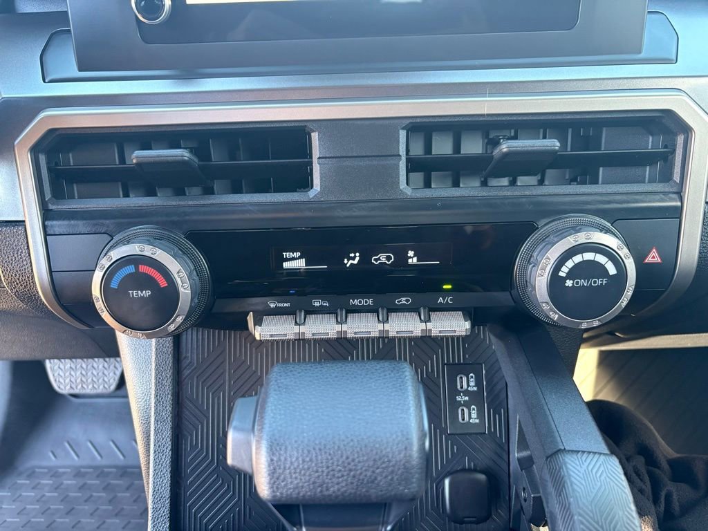 Used 2025 Toyota 4Runner SR5 image 16