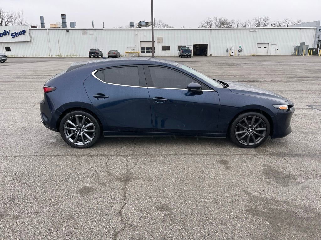 Used 2019 MAZDA MAZDA3 Preferred image 6