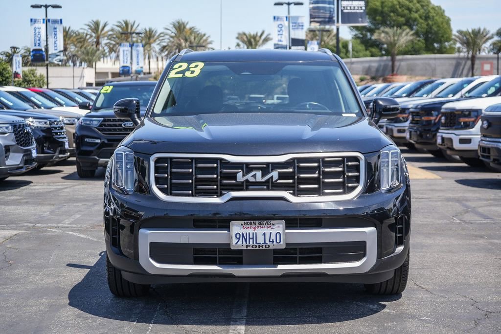 Used 2023 Kia Telluride S AWD/4WD image 2