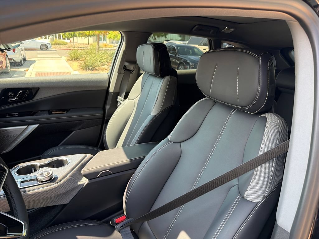New 2027 Cadillac Optiq Luxury RWD image 23