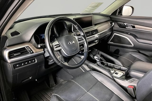 Used 2021 Kia Telluride EX w/ EX Premium Package AWD/4WD image 16