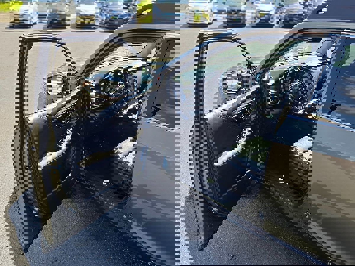 Used 2022 Subaru Outback Limited image 48