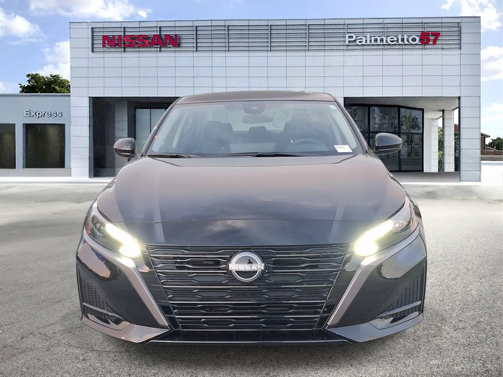 New 2026 Nissan Altima 2.5 SV w/ SV Premium Package FWD image 2