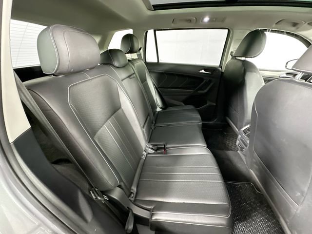 Used 2022 Volkswagen Tiguan SE image 28