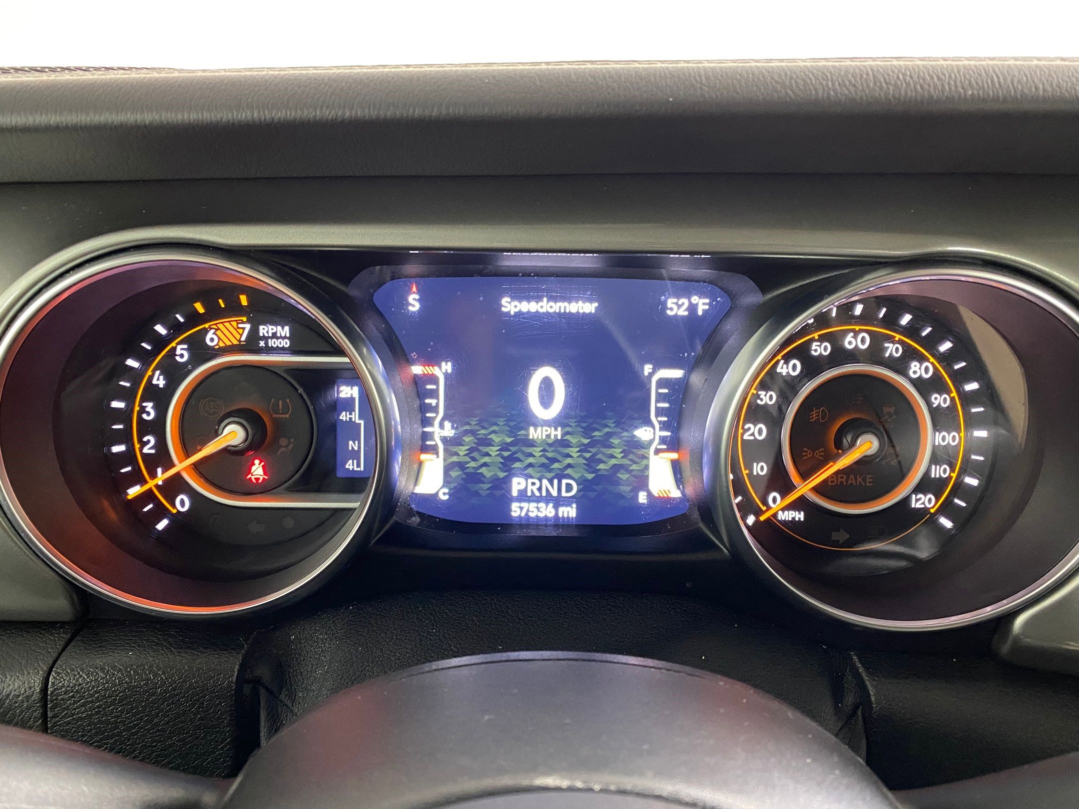 Used 2020 Jeep Wrangler Unlimited Sahara image 20