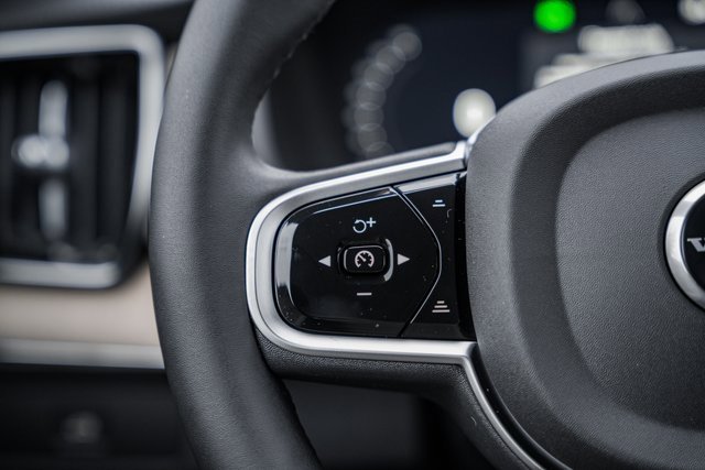 New 2026 Volvo XC90 B6 Ultra image 28