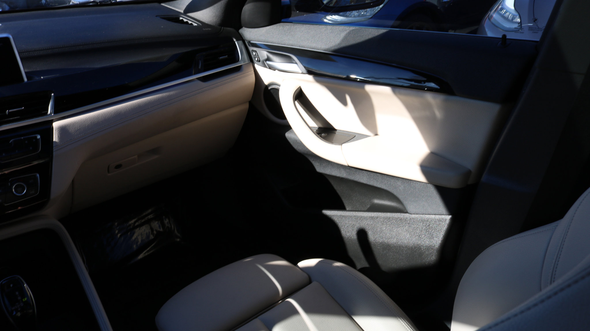 Used 2021 BMW X2 sDrive28i w/ Convenience Package image 28