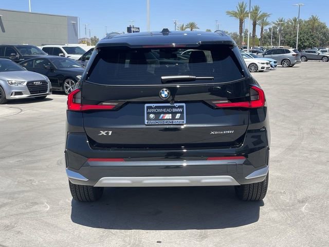 Used 2025 BMW X1 xDrive28i w/ Technology Package image 7