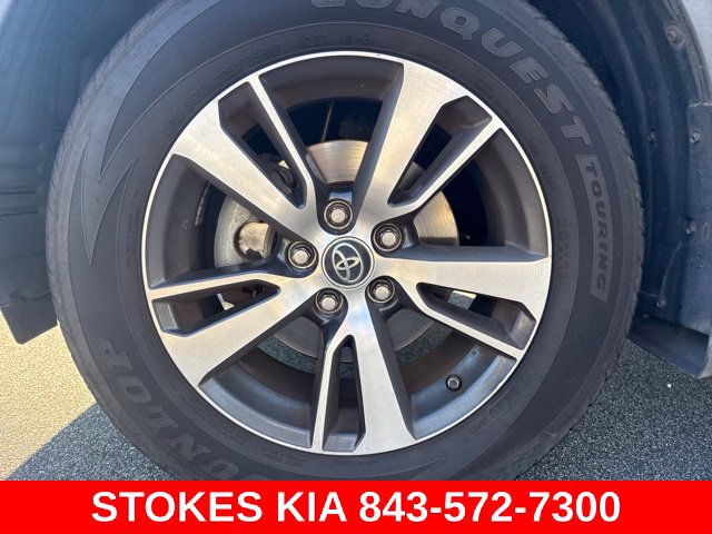 Used 2017 Toyota RAV4 XLE FWD image 10
