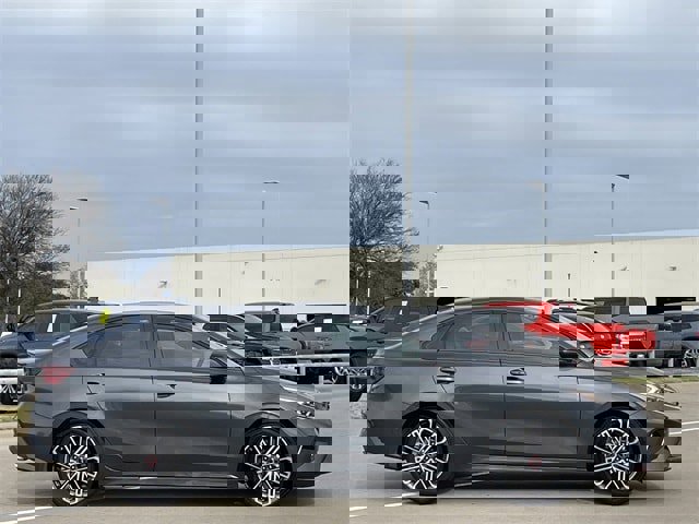 Used 2024 Kia Forte GT image 3