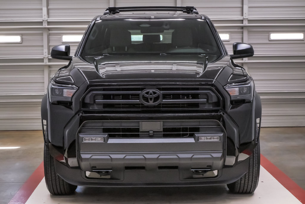 Used 2025 Toyota 4Runner SR5 RWD image 4