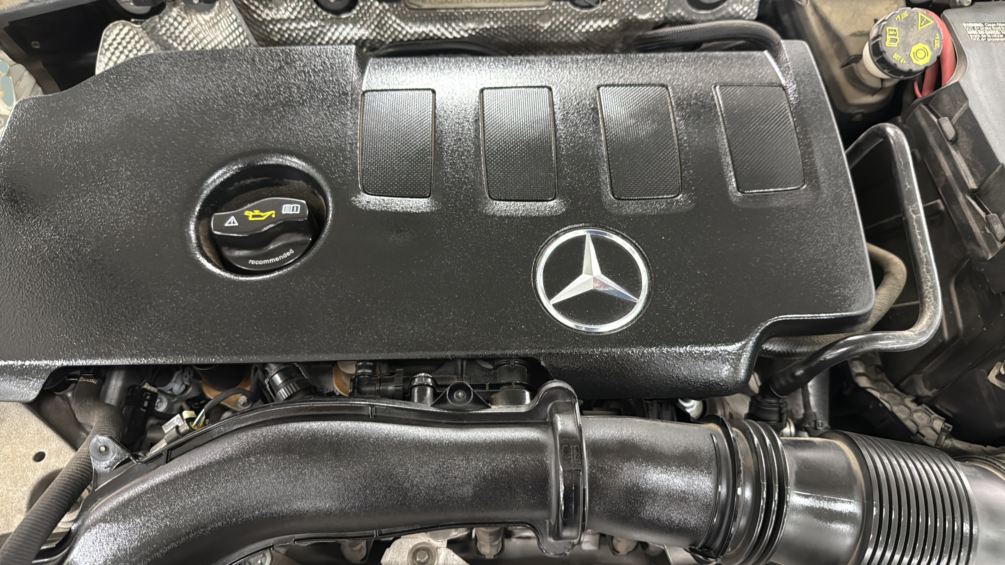 Certified 2022 Mercedes-Benz A 220 4MATIC image 26