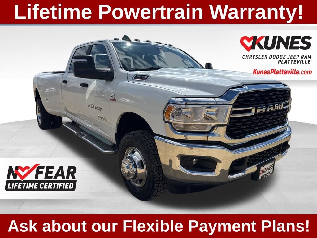 Used 2024 RAM 3500 Big Horn AWD/4WD image 1