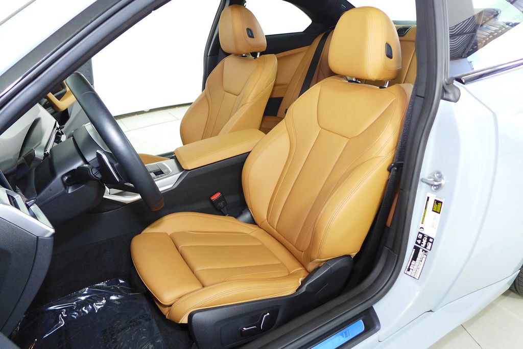 Used 2026 BMW 230i xDrive Coupe w/ Premium Package AWD/4WD image 23