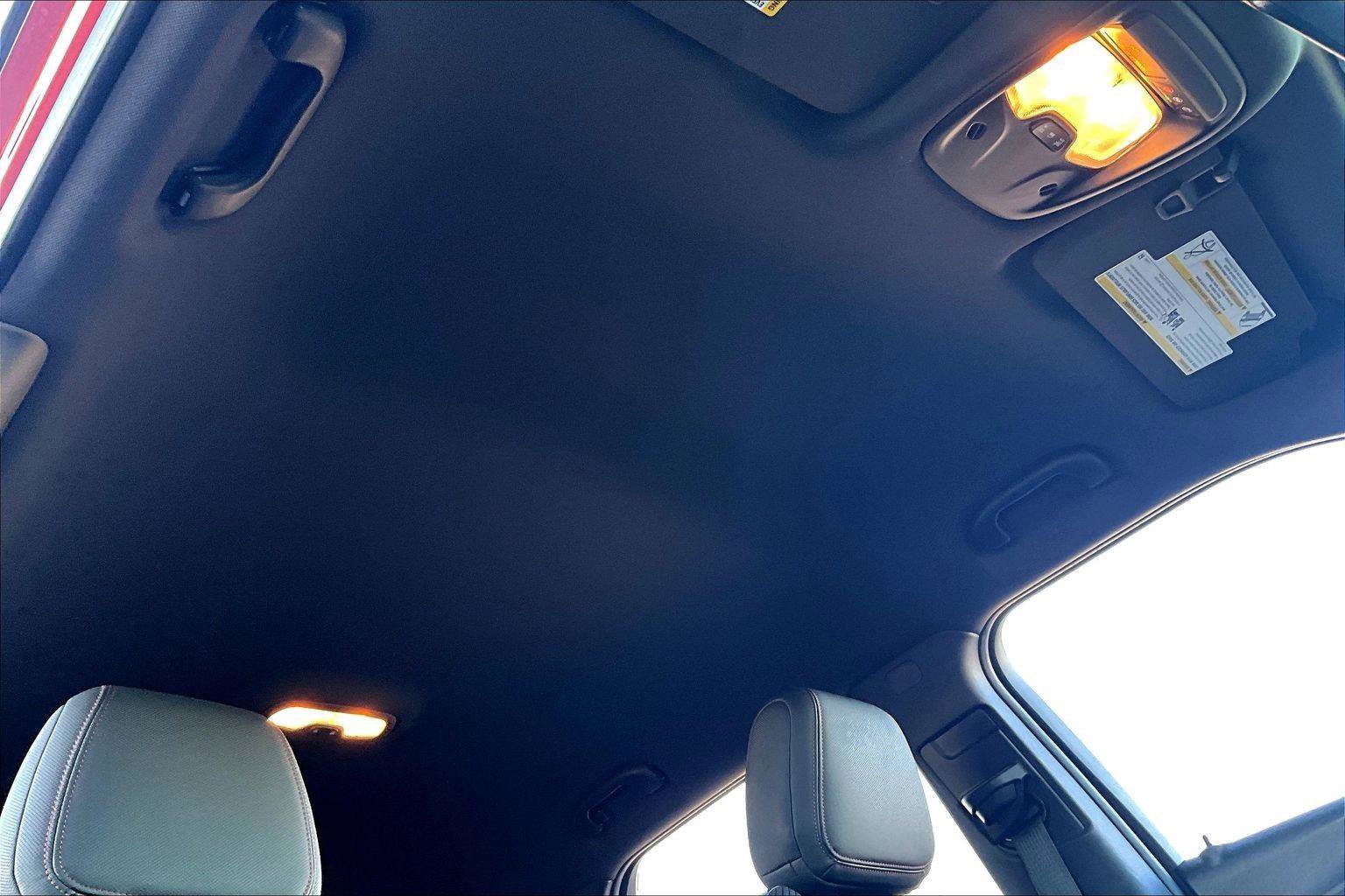 Used 2023 Chevrolet TrailBlazer RS w/ Convenience Package image 22