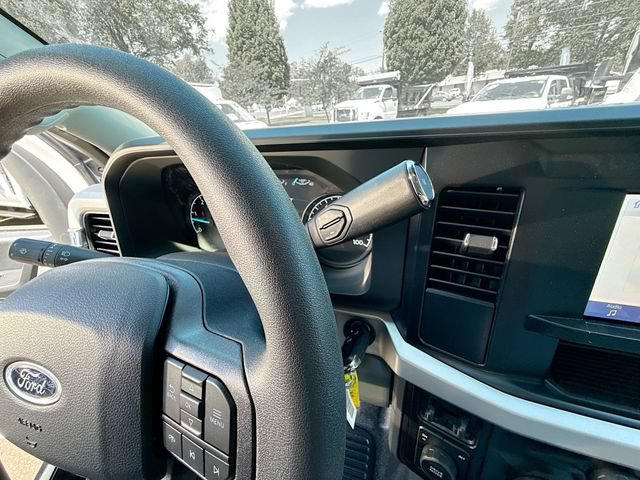 New 2026 Ford F550 4x4 Regular Cab Super Duty image 22