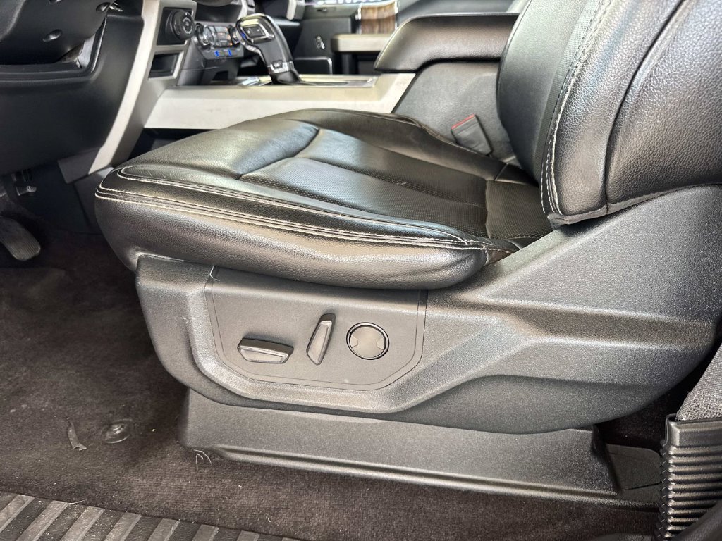 Used 2019 Ford F150 Lariat AWD/4WD image 18
