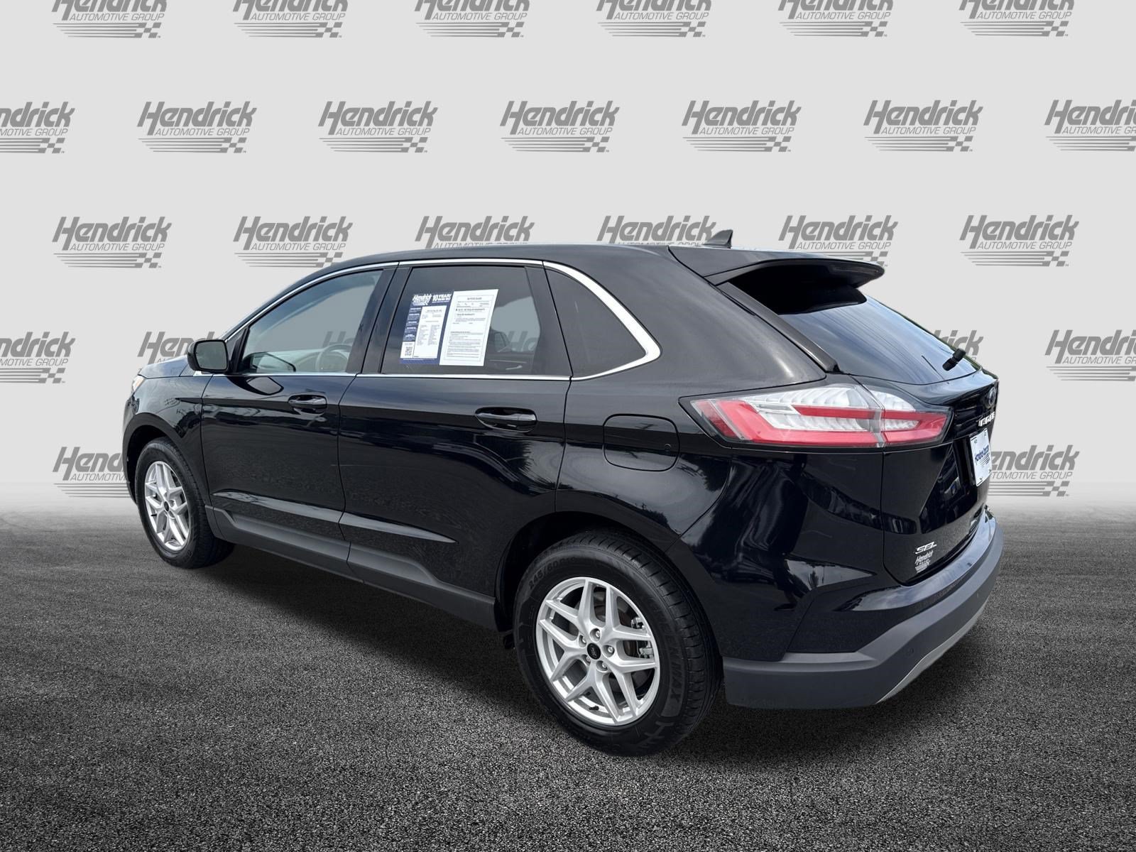 Used 2024 Ford Edge SEL AWD/4WD image 8