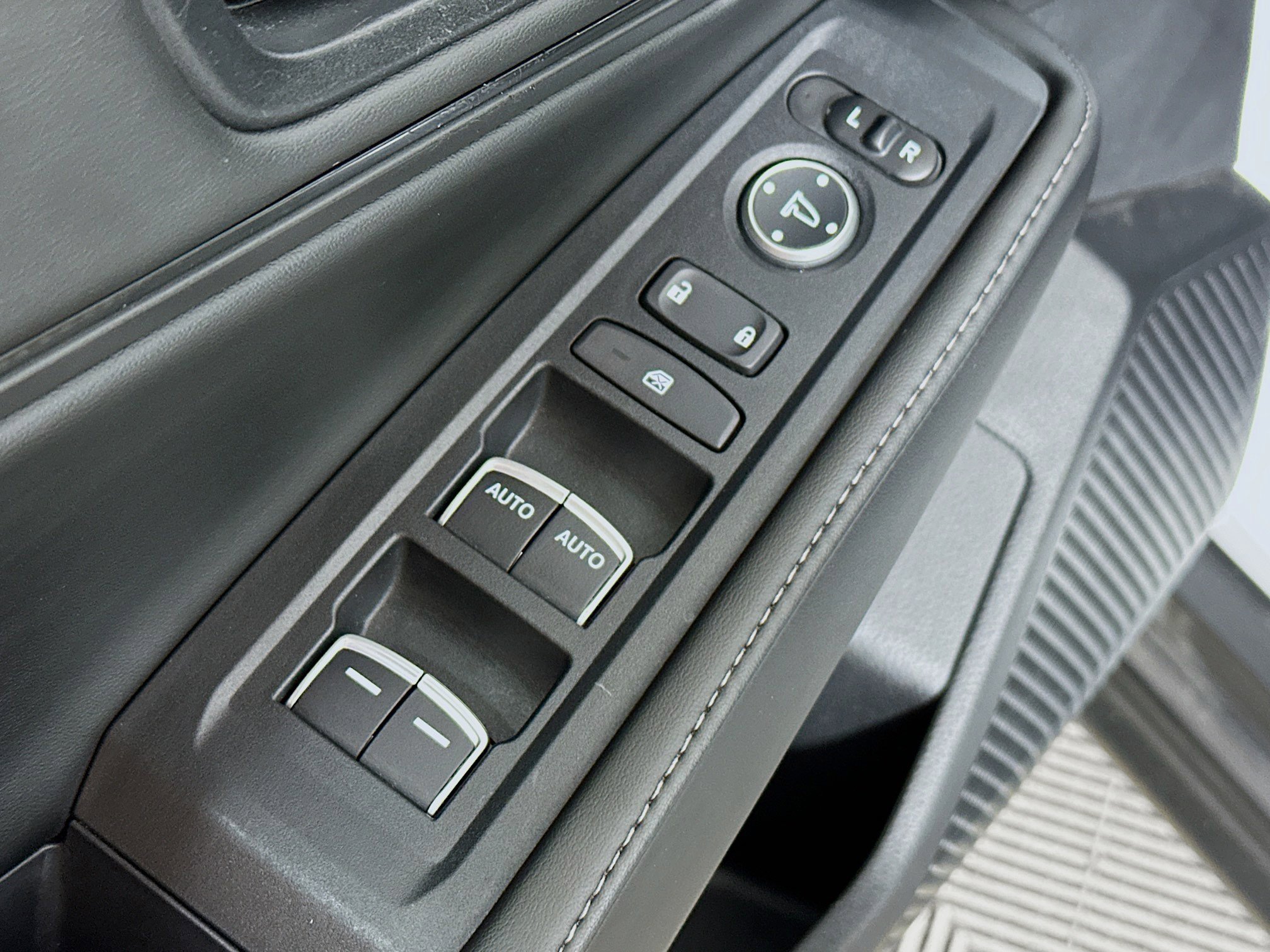 Used 2023 Honda Accord Sport image 17