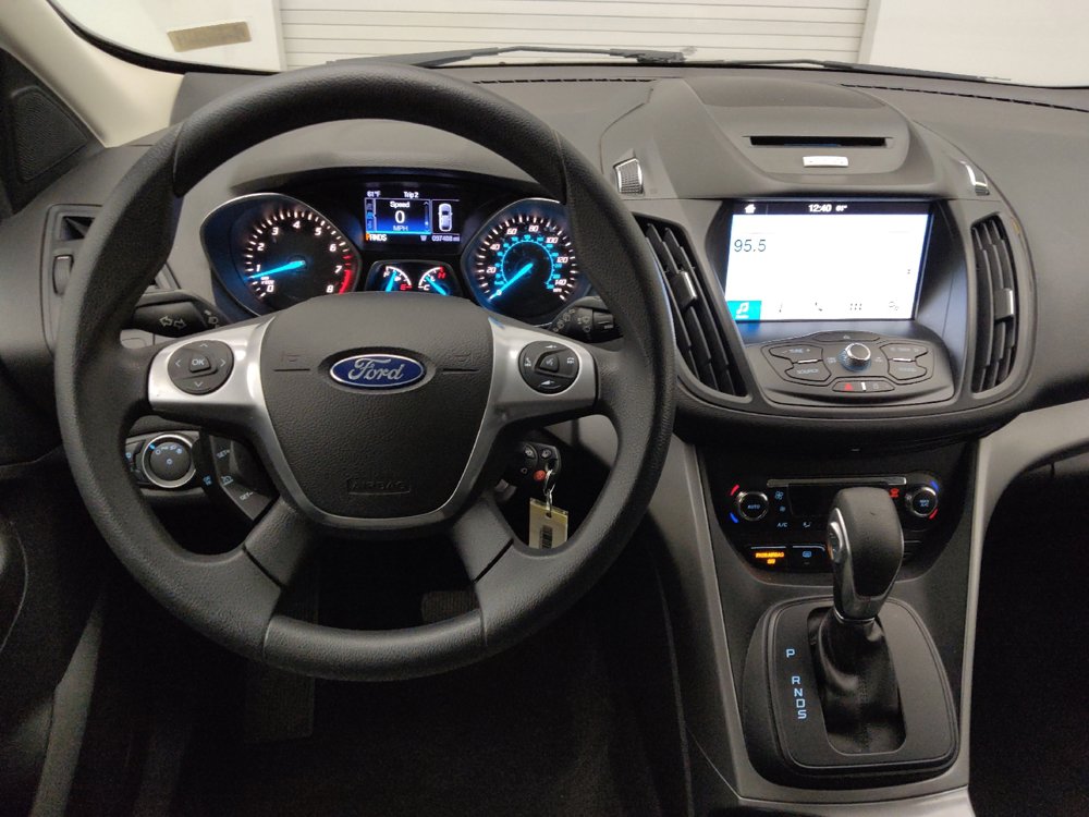 Used 2016 Ford Escape SE w/ Equipment Group 201A FWD image 22