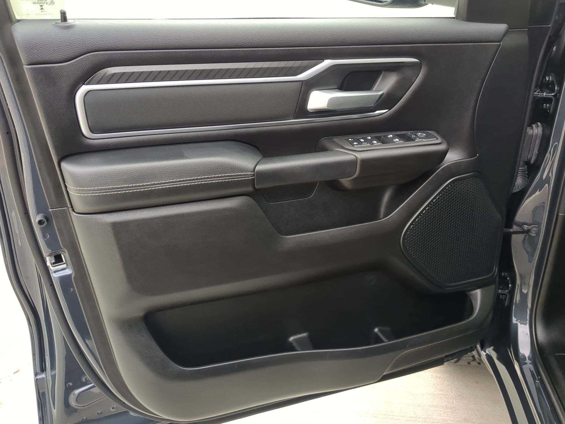 Used 2025 RAM 1500 Big Horn image 14