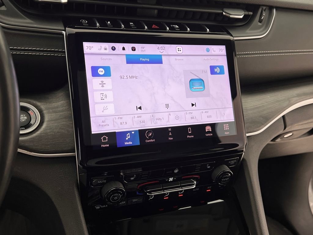 Used 2021 Jeep Grand Cherokee L Limited image 21