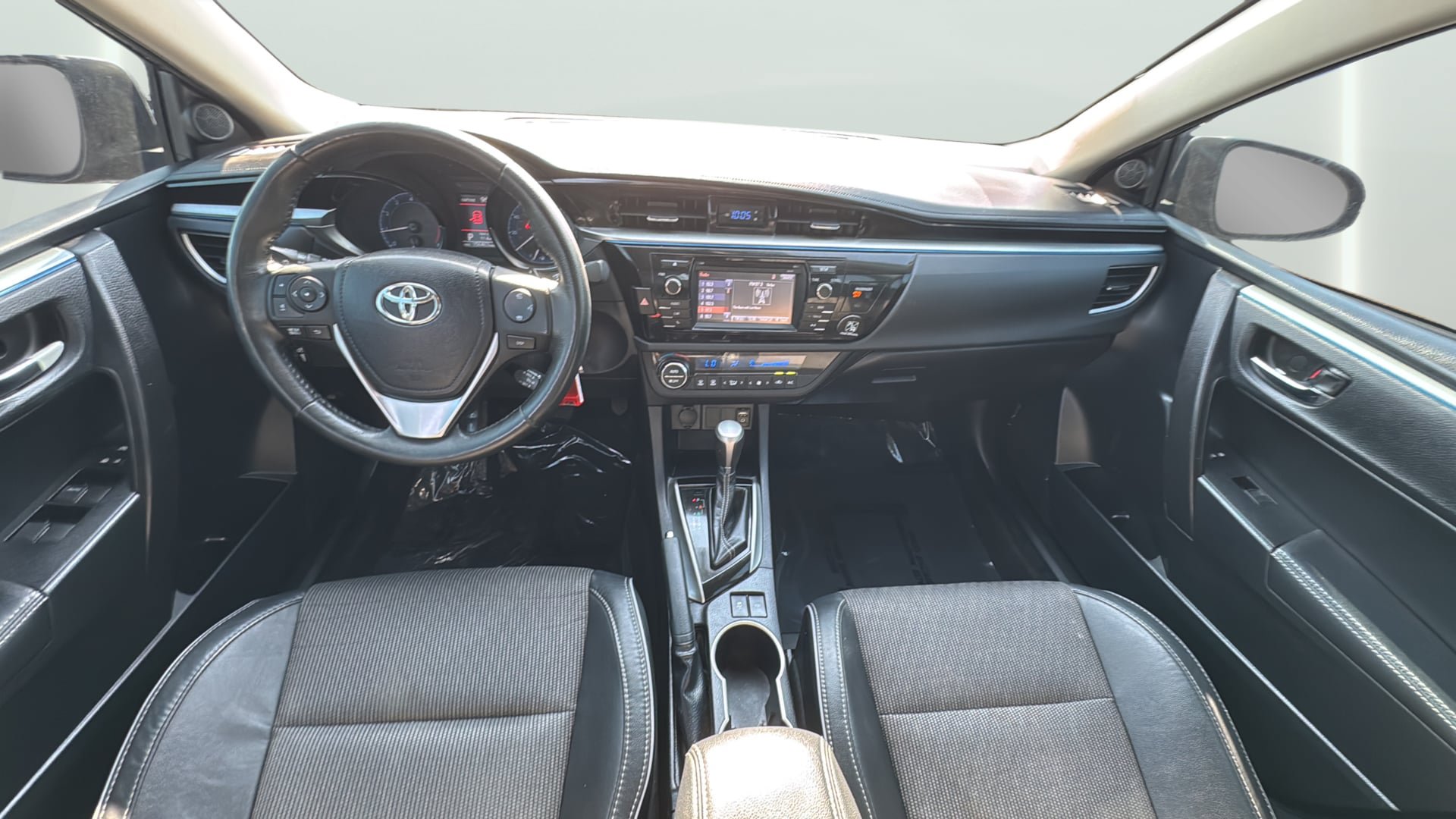 Used 2014 Toyota Corolla S w/ Protection Package FWD image 31