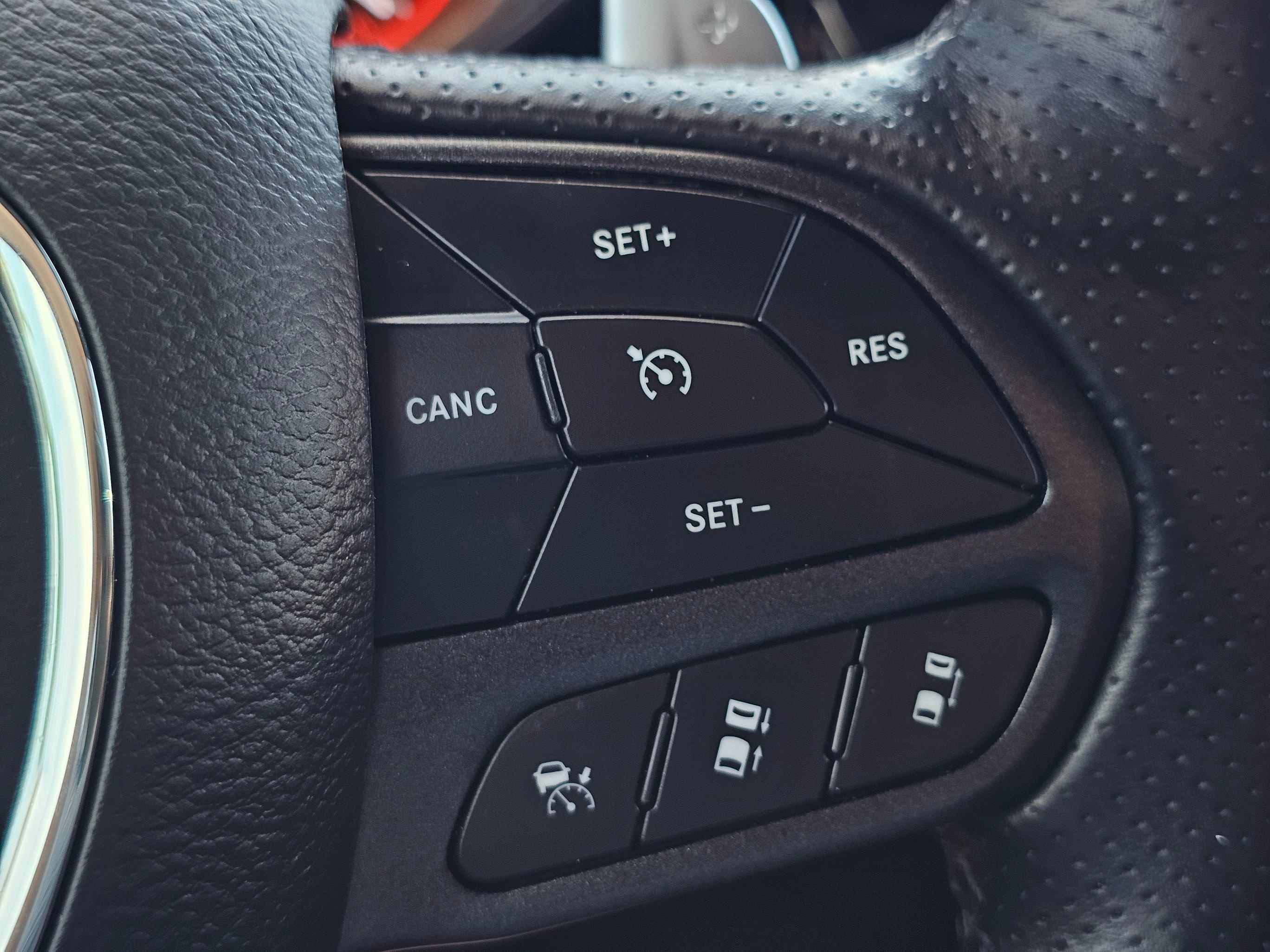 Used 2024 Dodge Durango GT RWD image 42