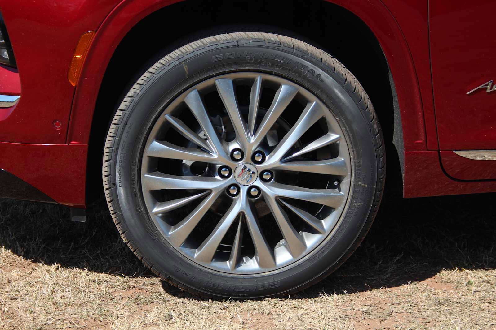 New 2026 Buick Enclave Avenir w/ Super Cruise Package FWD image 12