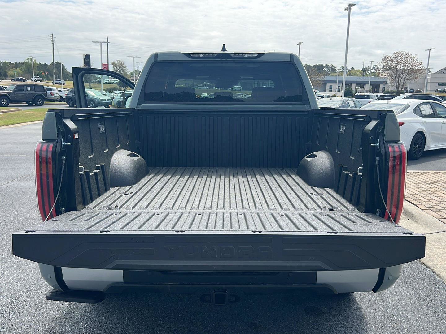 New 2026 Toyota Tundra Limited AWD/4WD image 35