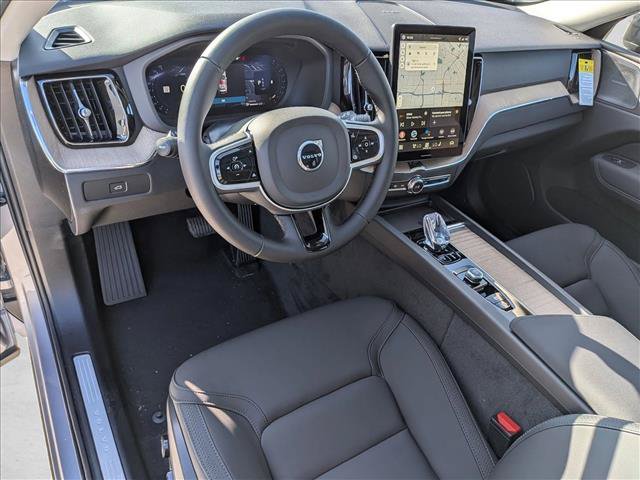 New 2026 Volvo XC60 B5 Plus w/ Climate Package AWD/4WD image 3