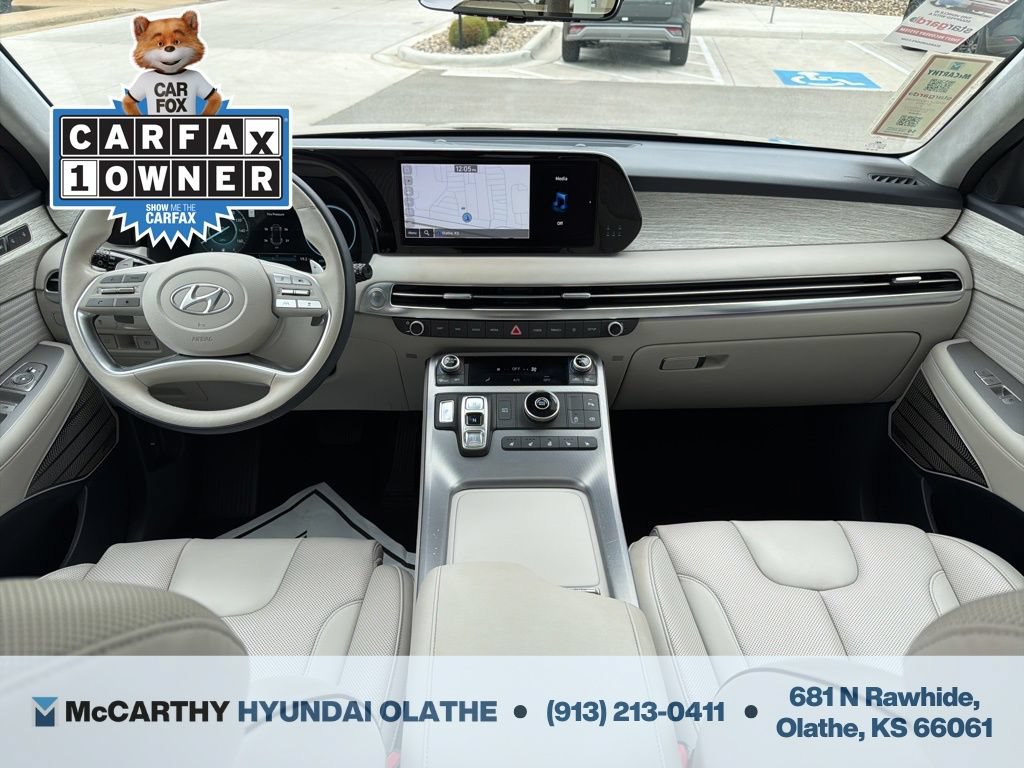 Used 2023 Hyundai Palisade Calligraphy w/ Cargo Package FWD image 3
