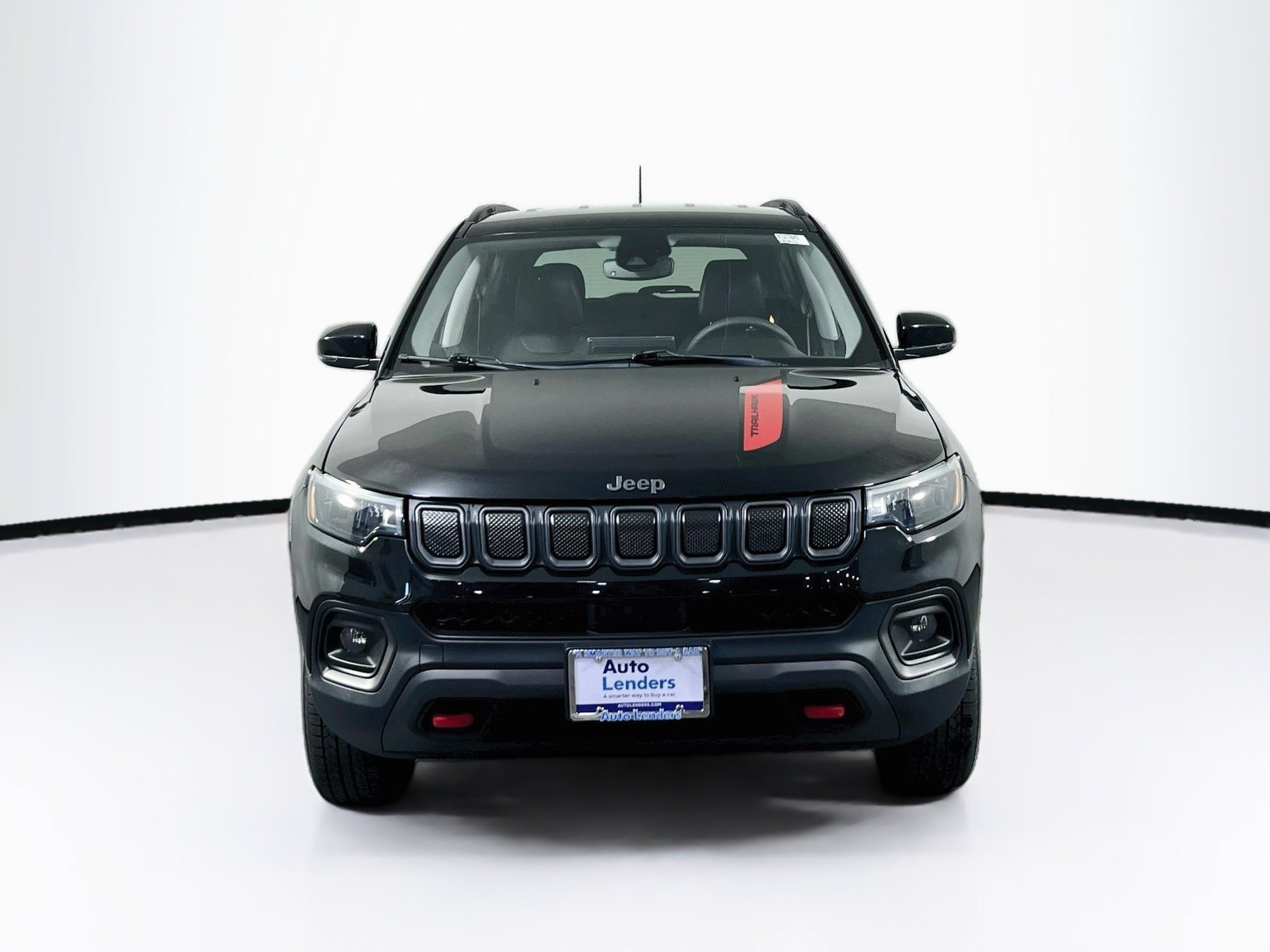 Used 2022 Jeep Compass Trailhawk AWD/4WD image 2
