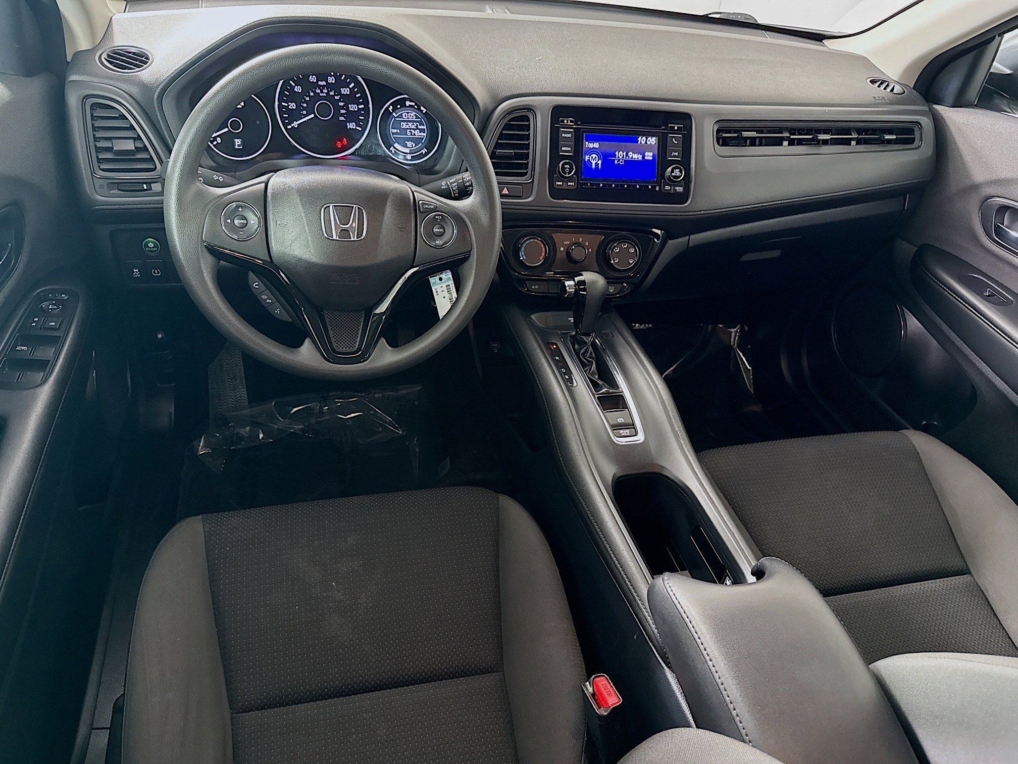 Used 2019 Honda HR-V LX image 17