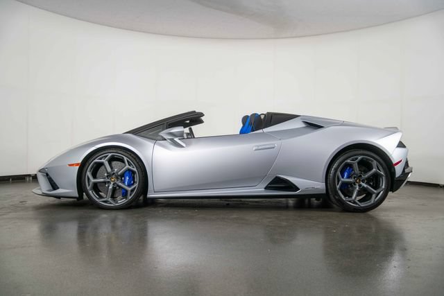Used 2023 Lamborghini Huracan EVO RWD image 5