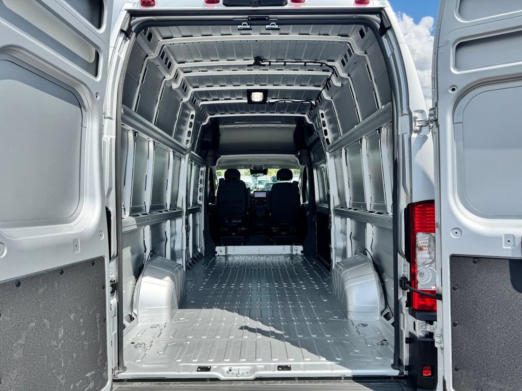 New 2026 RAM ProMaster 3500 w/ Quick Order Package 22H SLT+ FWD image 13