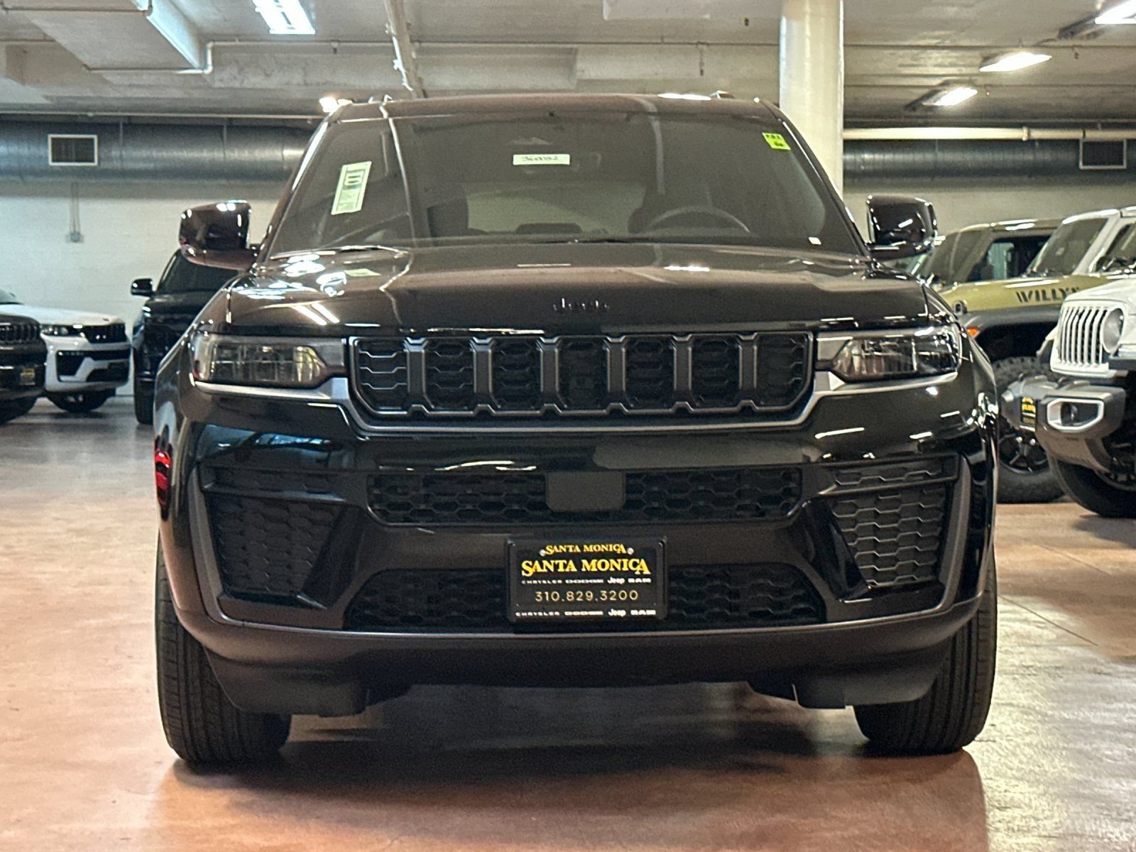New 2026 Jeep Grand Cherokee Altitude AWD/4WD image 8