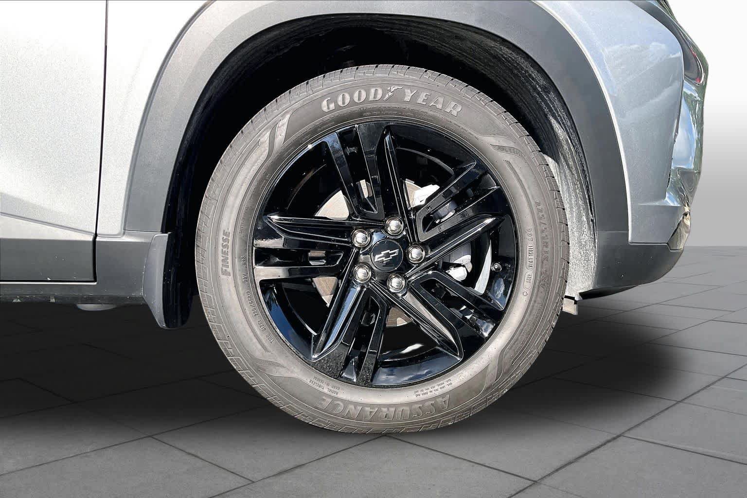 Certified 2025 Chevrolet Trax ACTIV w/ Driver Confidence Package FWD image 10