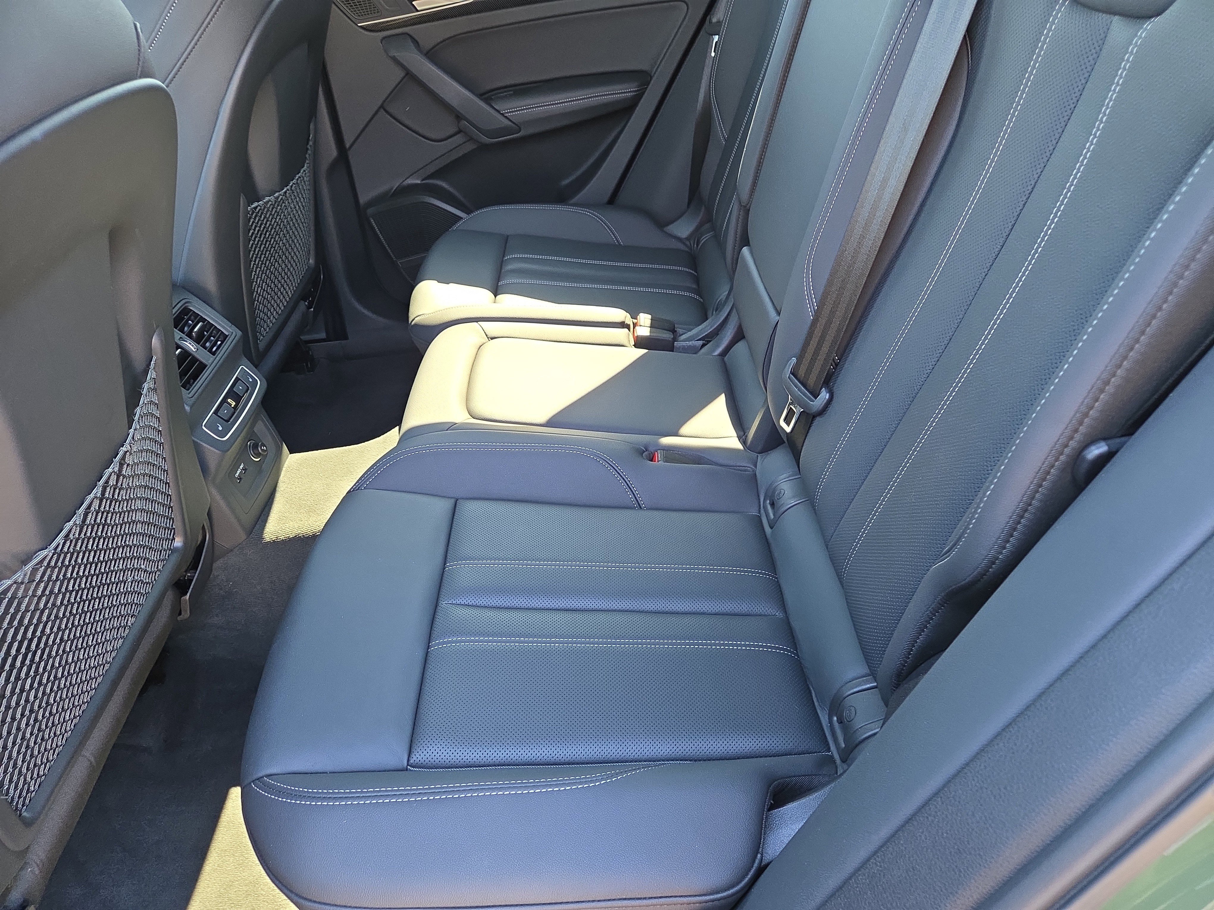 Used 2023 Audi SQ5 Prestige w/ Prestige Package image 7