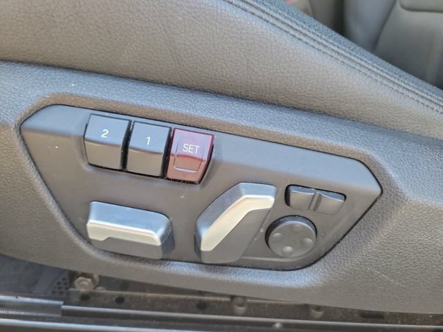 Used 2020 BMW 230i Coupe w/ M Sport Package RWD image 13
