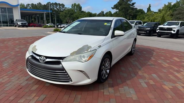 Used 2015 Toyota Camry XLE FWD image 6
