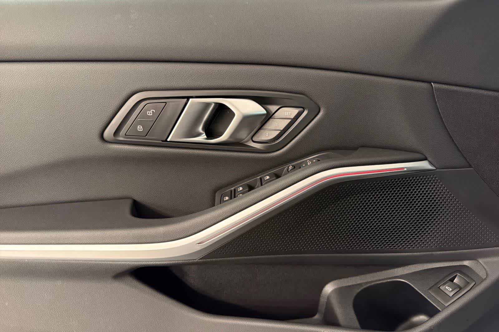 Used 2024 BMW M340i RWD image 12