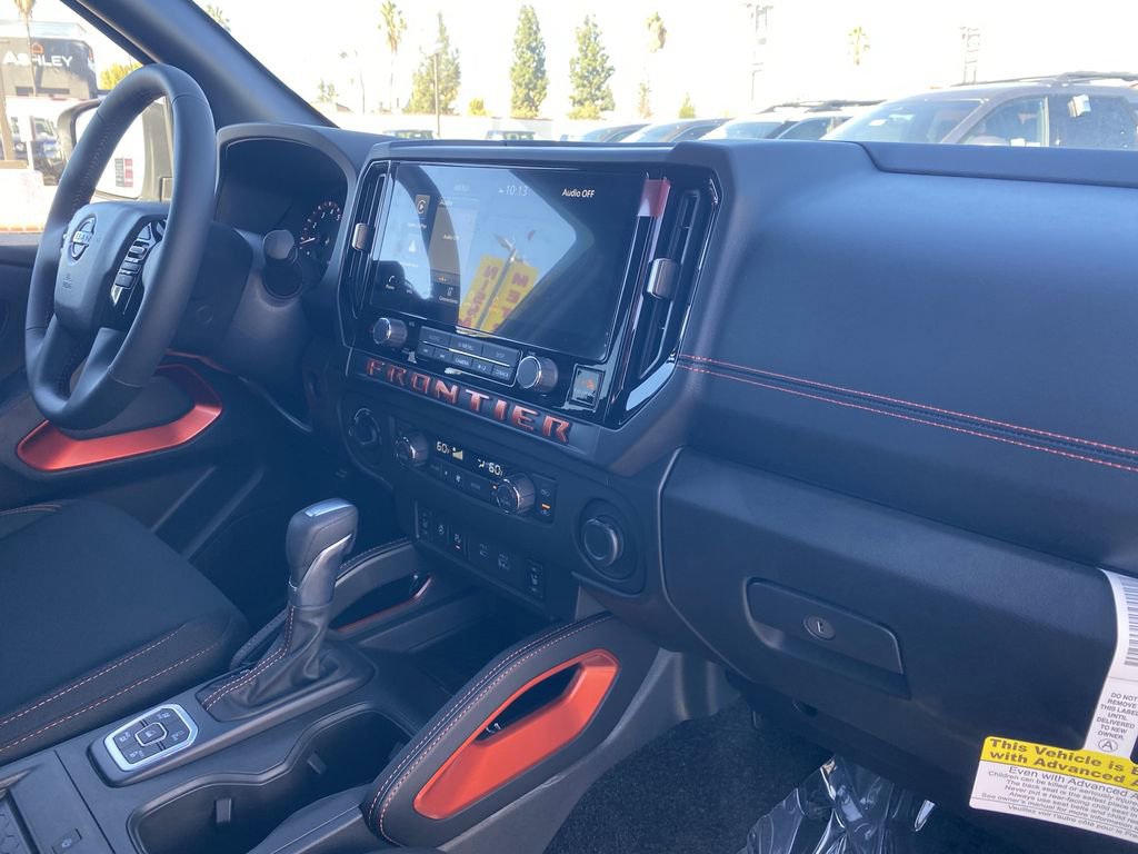 New 2026 Nissan Frontier PRO-4X w/ Pro-4x Convenience Package image 10
