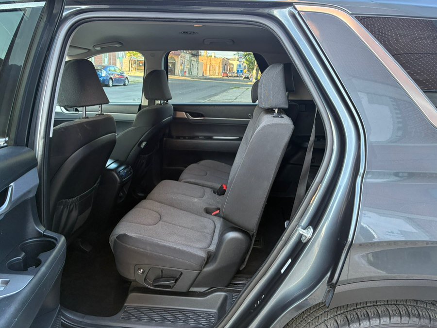 Used 2020 Hyundai Palisade SE AWD/4WD image 12